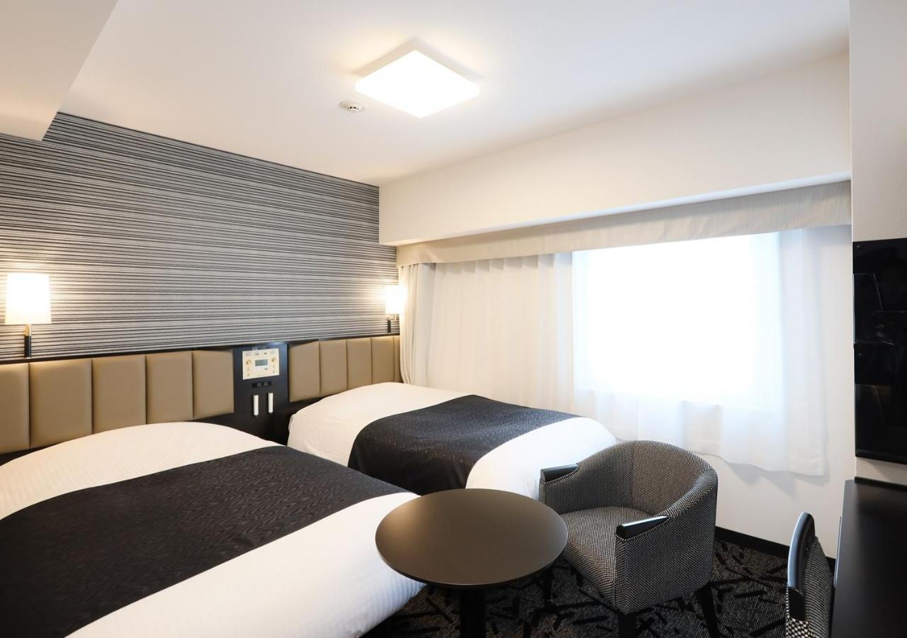 Apa Hotel & Resort Niigata Ekimae Odori Bagian luar foto